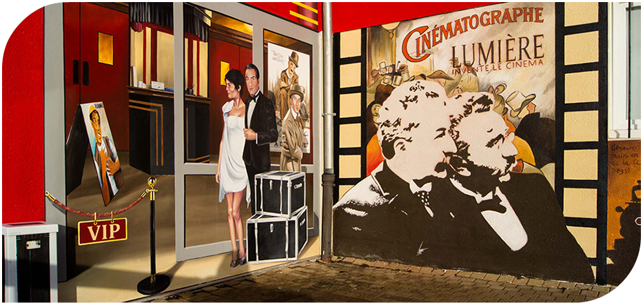 Fresque en trompe-l'oeil&nbsp; style vintage cinéma realisation faite à Guerlesquin