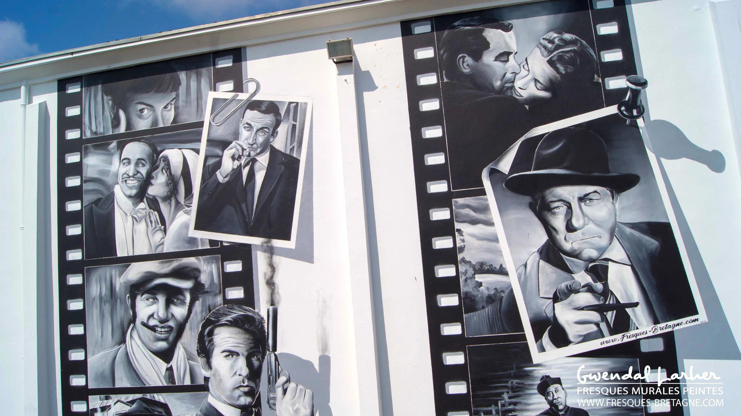 Fresque street art monumentale en noir et blanc, portraits sur le thème du cinéma, Bretagne.