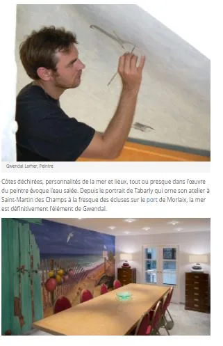 Suite de l'article Bateaux Mag, avec photo de Gwendal Larher peignant un motif marin et une fresque intérieure représentant une scène de plage.
